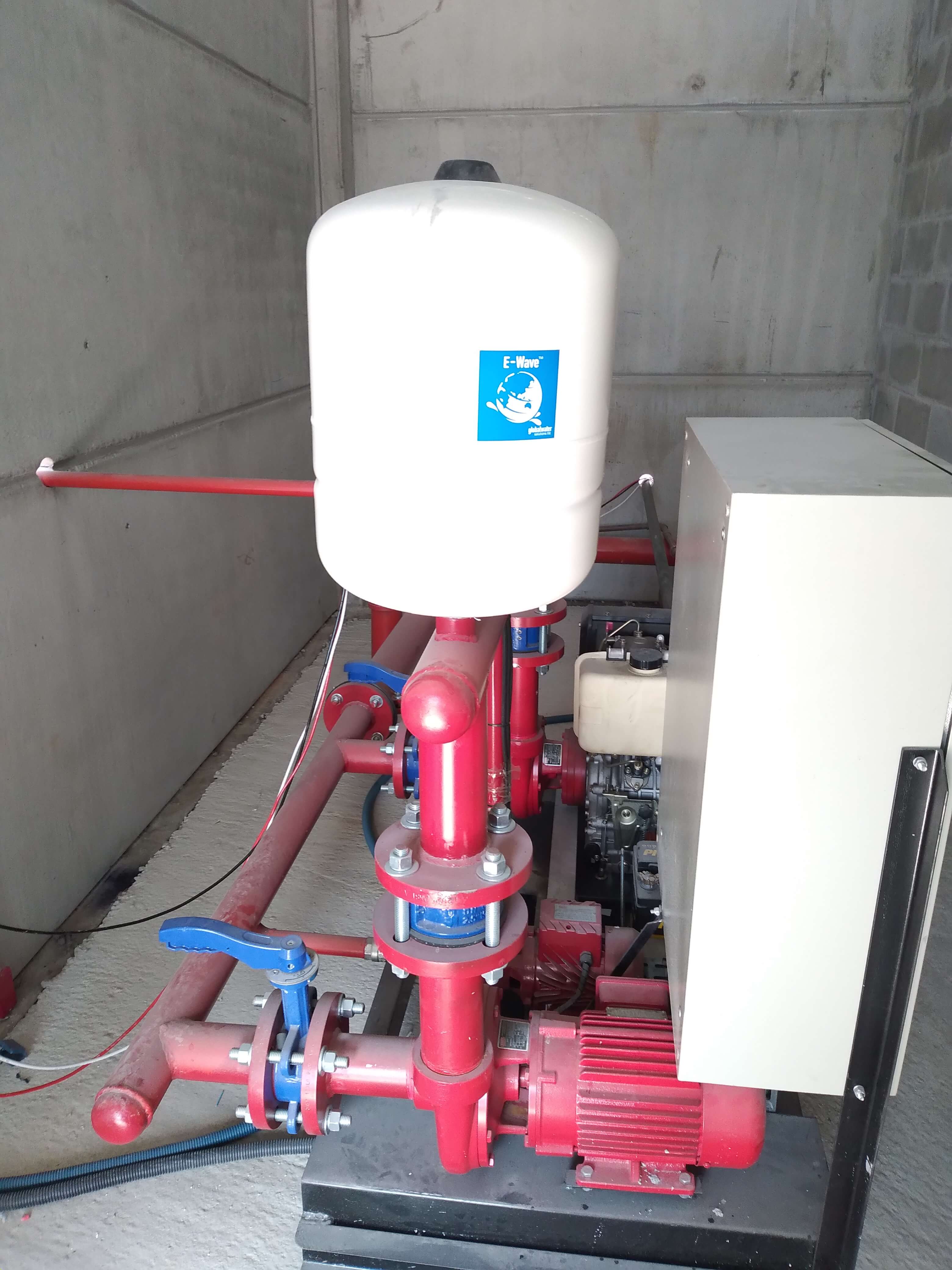 A Ravem Engenharia é uma empresa especializada em soluções personalizadas de engenharia, atuando no estado de Santa Catarina desde 2017 e no mercado desde 2008. Oferecemos Projetos Preventivos Contra Incêndio para o Corpo de Bombeiros Militar de Santa Catarina, e atendimento às exigências atuais das seguradoras, bem como Processos Administrativos de Regularização de Imóveis - edificações, armazéns, complexos logísticos em Prefeituras e Cartórios. [Raven] Fale conosco agora:(47) 99794-0328